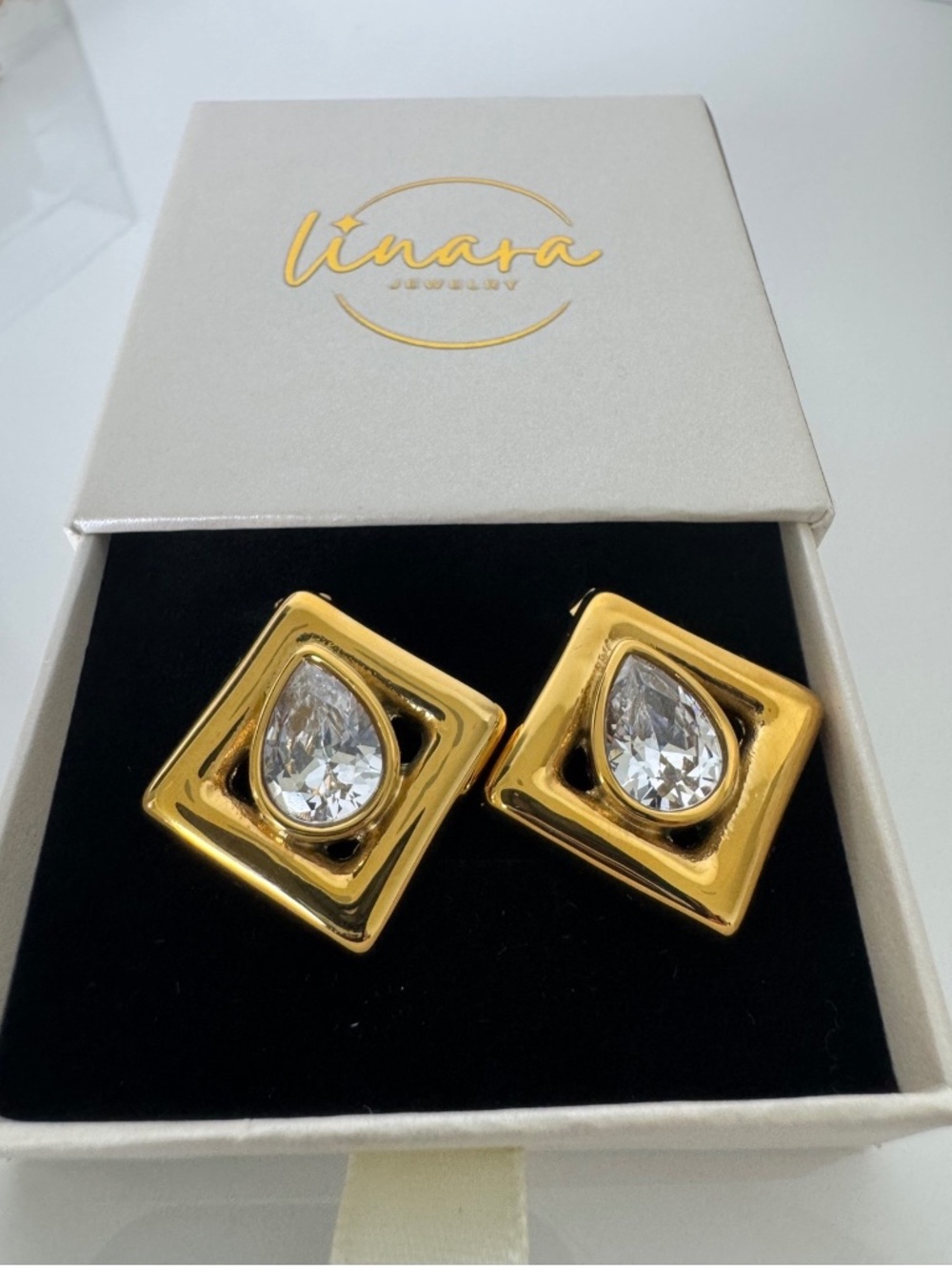 NWOT Square Diamond Drop Earrings 18k gold plated and Stainless Steel
